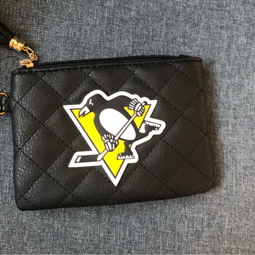 NHL Pittsburg Penguins Clutch